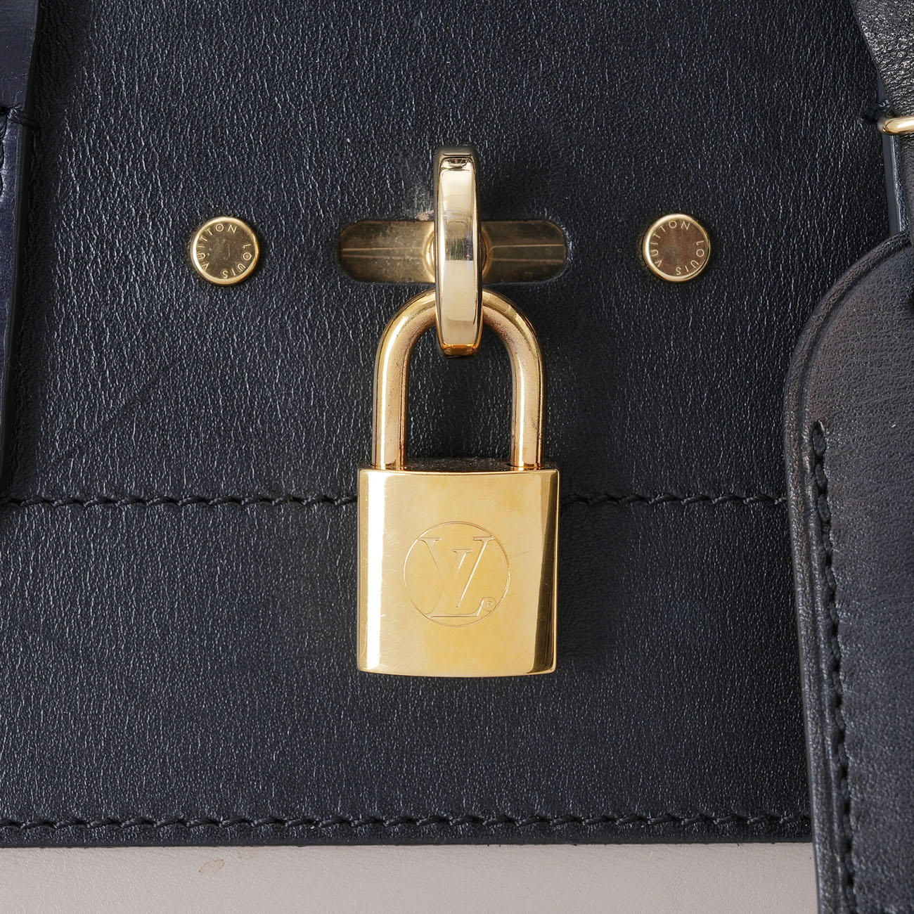 LOUIS VUITTON(USED)루이비통 시티스티머 MM